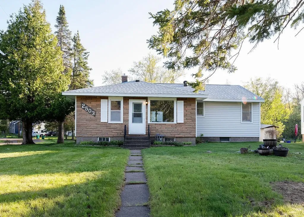2503 Springvale Road Duluth MN 55811