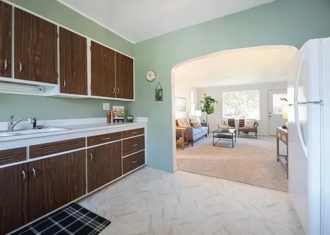 2503 Springvale Road Duluth MN 55811