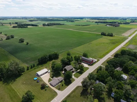 831 2nd Street SW Glenville MN 56036