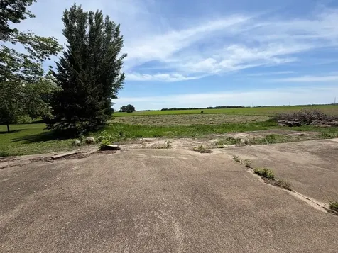 831 2nd Street SW Glenville MN 56036