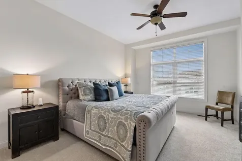 8736 Lake Riley Drive Chanhassen MN 55317