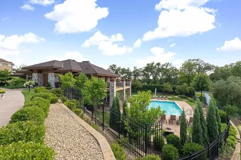 8736 Lake Riley Drive Chanhassen MN 55317