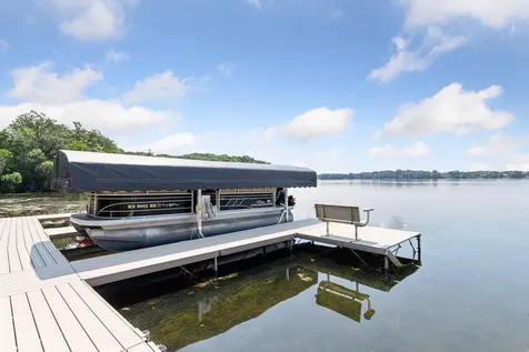 8736 Lake Riley Drive Chanhassen MN 55317