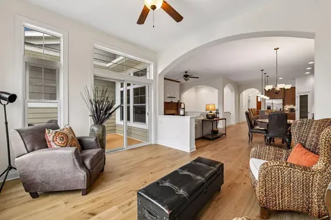 8736 Lake Riley Drive Chanhassen MN 55317