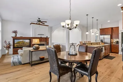 8736 Lake Riley Drive Chanhassen MN 55317