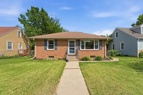 5012 Russell Avenue N Minneapolis MN 55430