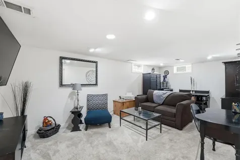 5012 Russell Avenue N Minneapolis MN 55430