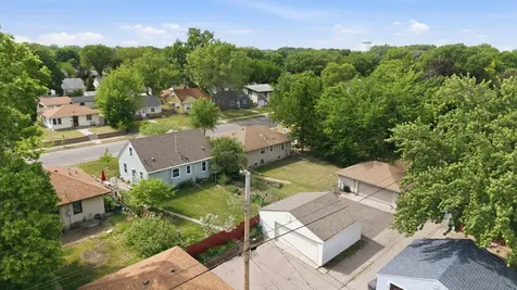 5012 Russell Avenue N Minneapolis MN 55430