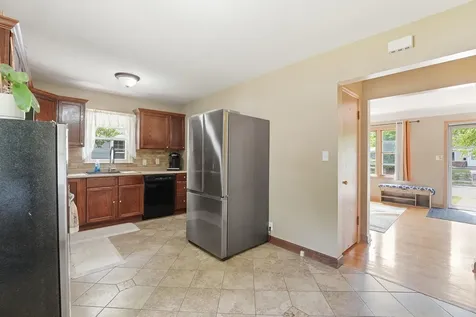 5012 Russell Avenue N Minneapolis MN 55430