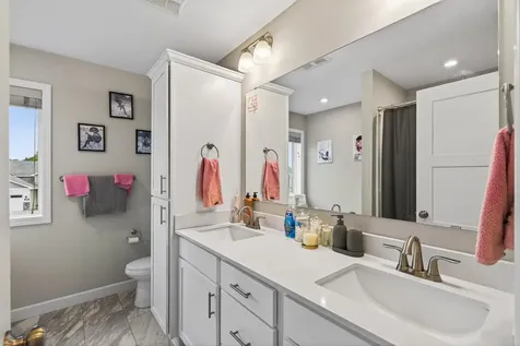 1333 Oak Ridge Street Hanover MN 55341