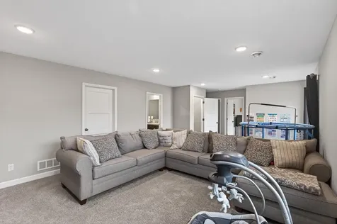 1333 Oak Ridge Street Hanover MN 55341