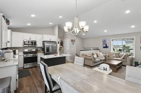 1333 Oak Ridge Street Hanover MN 55341