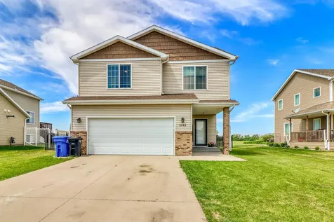 5543 27th Street S Fargo ND 58104