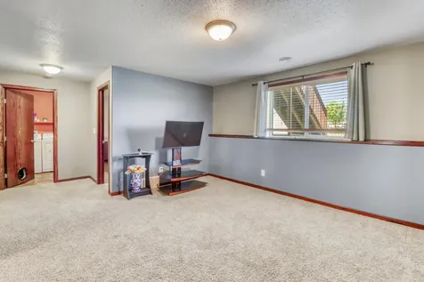 5543 27th Street S Fargo ND 58104