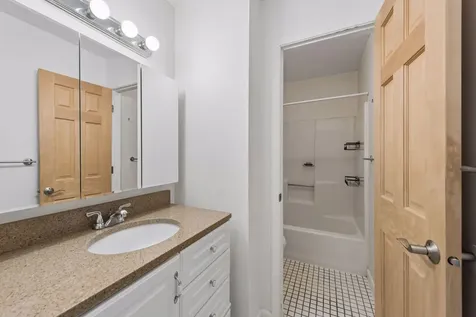 244 3rd Avenue NE Minneapolis MN 55413