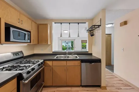 244 3rd Avenue NE Minneapolis MN 55413