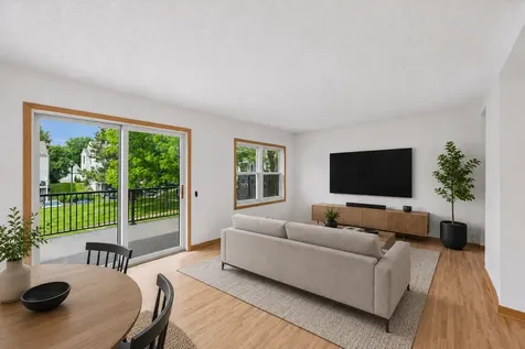 244 3rd Avenue NE Minneapolis MN 55413