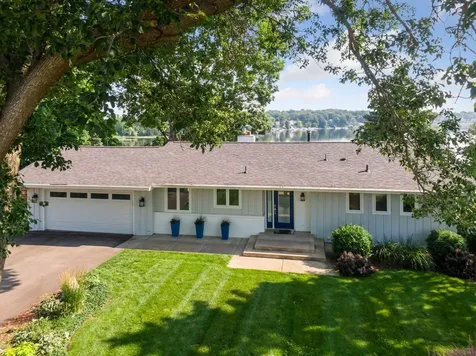 3590 Tuxedo Road Minnetrista MN 55364