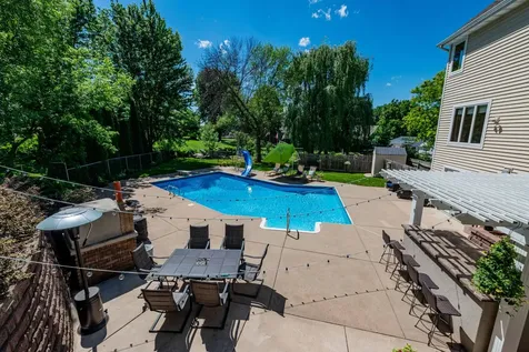 375 Bohlken Drive Hastings MN 55033