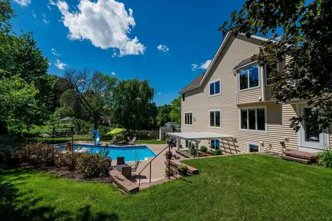 375 Bohlken Drive Hastings MN 55033