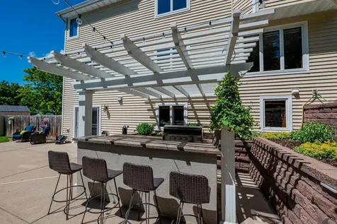 375 Bohlken Drive Hastings MN 55033