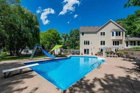 375 Bohlken Drive Hastings MN 55033