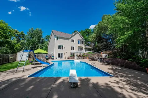 375 Bohlken Drive Hastings MN 55033