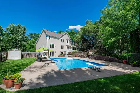 375 Bohlken Drive Hastings MN 55033