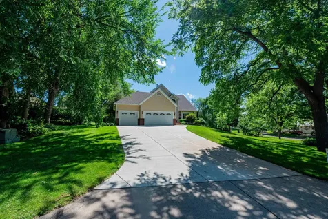 375 Bohlken Drive Hastings MN 55033