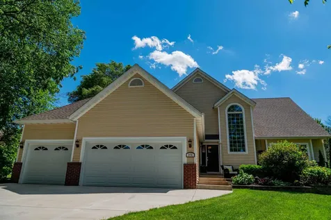 375 Bohlken Drive Hastings MN 55033