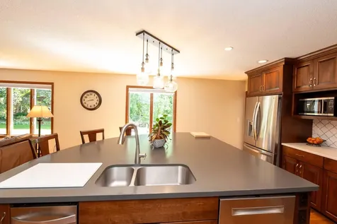 375 Bohlken Drive Hastings MN 55033