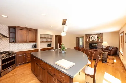 375 Bohlken Drive Hastings MN 55033