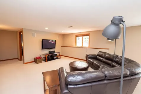 375 Bohlken Drive Hastings MN 55033