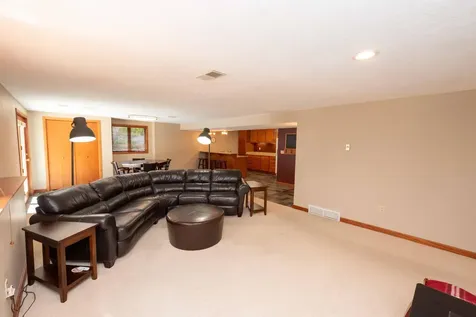 375 Bohlken Drive Hastings MN 55033