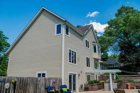 375 Bohlken Drive Hastings MN 55033