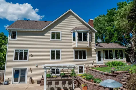 375 Bohlken Drive Hastings MN 55033