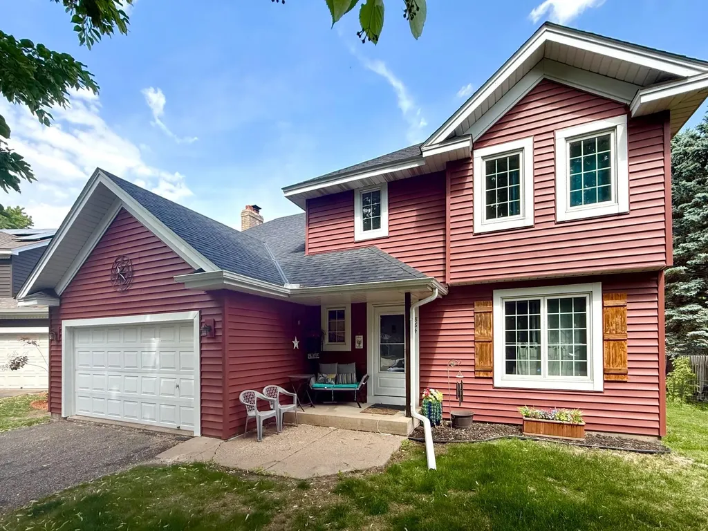 864 Winterberry Court Woodbury MN 55125