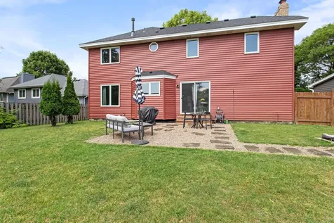 864 Winterberry Court Woodbury MN 55125