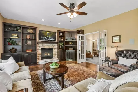 9176 Tewsbury Gate N Maple Grove MN 55311