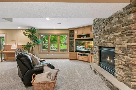 9176 Tewsbury Gate N Maple Grove MN 55311