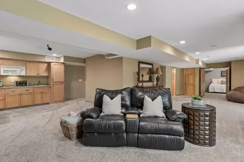 9176 Tewsbury Gate N Maple Grove MN 55311