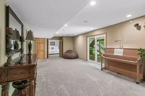 9176 Tewsbury Gate N Maple Grove MN 55311
