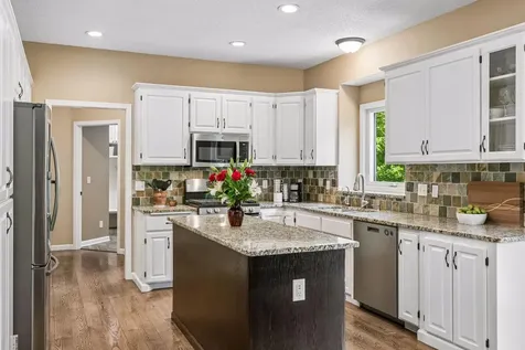 9176 Tewsbury Gate N Maple Grove MN 55311