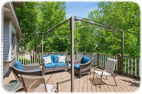 9176 Tewsbury Gate N Maple Grove MN 55311