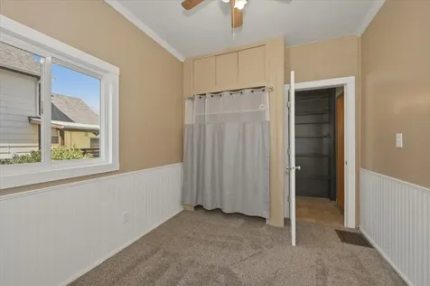 5319 E 3rd Street Superior WI 54880