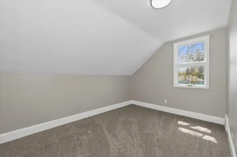 5319 E 3rd Street Superior WI 54880
