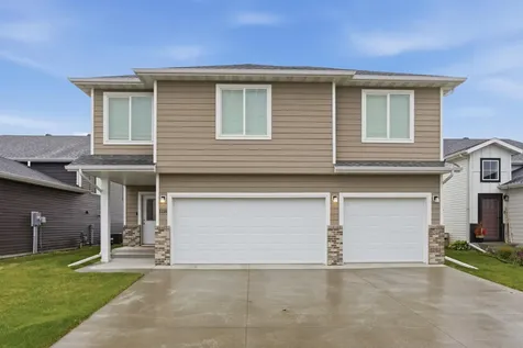 1118 Albert Court W West Fargo ND 58078