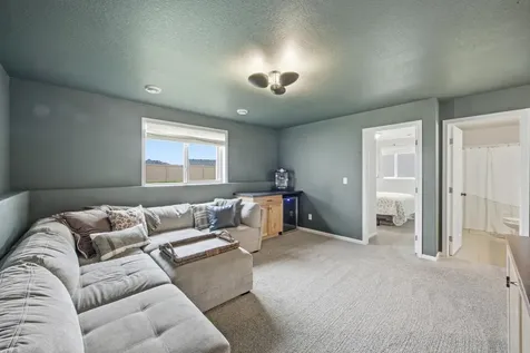 1118 Albert Court W West Fargo ND 58078
