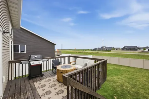 1118 Albert Court W West Fargo ND 58078