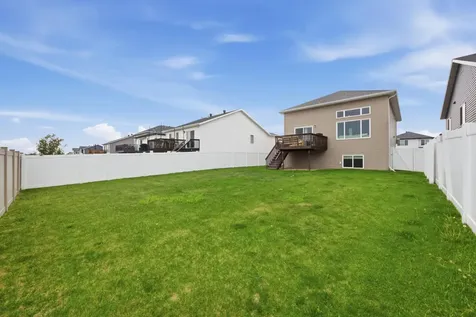 1118 Albert Court W West Fargo ND 58078